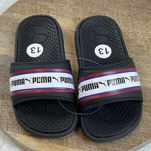 Puma Slides Sandals Kid’s 13 Classic Black with White Label Comfortable Everyday